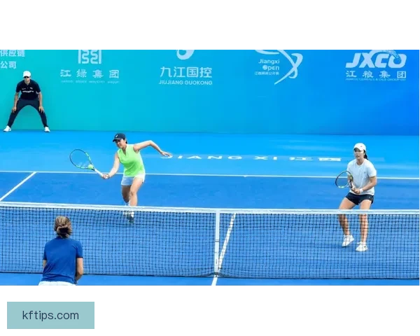 李亚芯叶秋语携手夺冠 荣膺2026江西网球公开赛女双桂冠